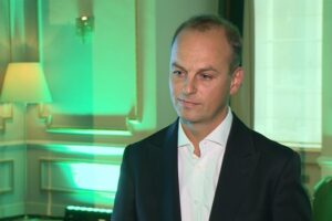 1529998144 marcinprusek