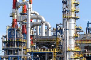 1540419344 lotos rafineria