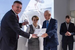 1544021329 abb fb lider elektromob cop24