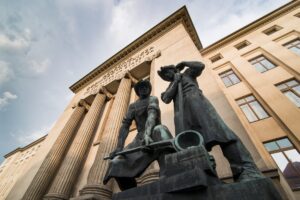 1545295867 aghfotksafagh