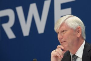 1552906526 rolf martin schmitz rwe