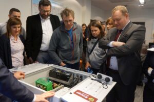 1555580821 smartgrid2