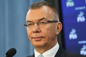 1557419493 adam abramowicz fb aa