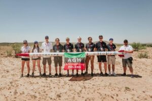 1563956634 rakietaagh