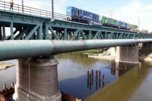 1566385342 csm dsc 8000 adf916a432