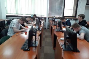 1567087508 fb zstio2