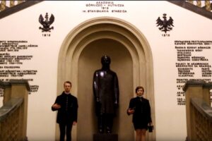 1575453167 zaproszenie pochod lisow agh