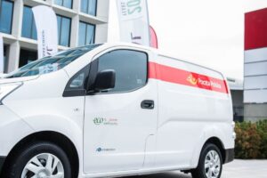 1576753374 samochody elektryczne we flocie poczty polskiej nissan e nv200 5