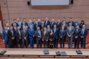 1584608821 akademia menedzerow