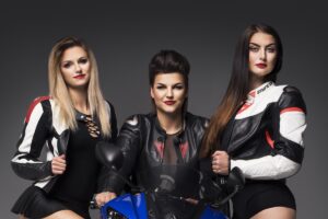 1591270347 motocyklistki arc