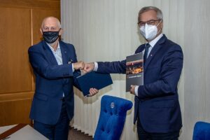 1606461659 herezniak mezyk arc psl