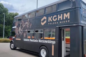 1660137836 autobus kghm