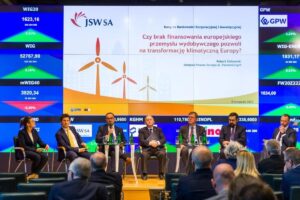 1668067432 debata jsw jsw d lach