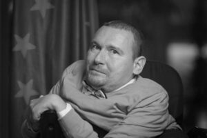 1674316234 plura marek kzm