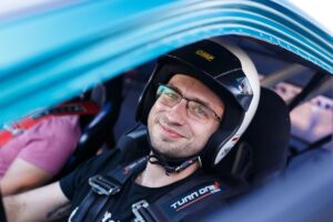 1675943945 grzegorz ira arc