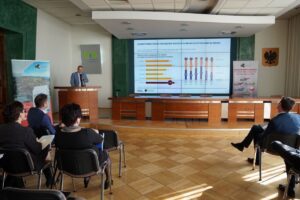 1678283204 normy gig