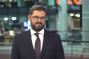 1688015066 piotrapollo newseria