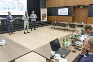 1688041891 studia kghm