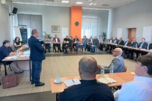 1690550645 zespol saczek