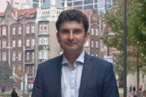 1703056372 wojcik marek fb