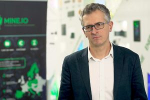 1703757232 projekt mine newseria