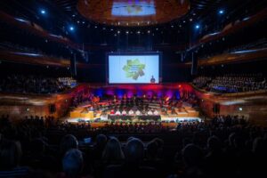 1727421486 maciej mutwil