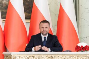 1727765829 marcinkierwinski kprm