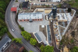 1729156243 pszow anna mtomalik