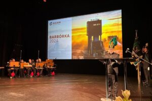 1733121037 barborkakghm