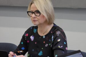 1737551042 marta jarno mp