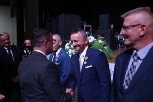 1755163053 odznaczenia