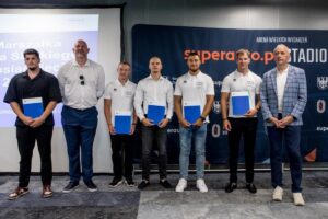 1755413847 sportowcyjpg