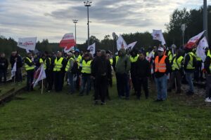 1758786379 sierpientory