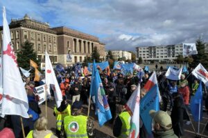 1760102540 protestdg