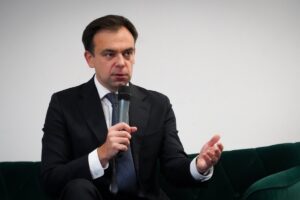 1760520442 domanski2