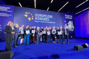 1761665021 whatsapp1