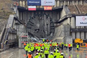 1765368585 597832517 122194072