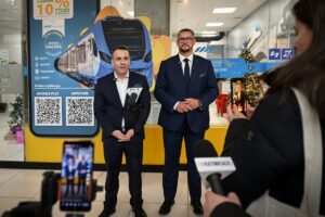 1766396985 kaeskapop 20251217 al12