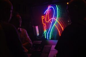 1767953445 neony fotumk