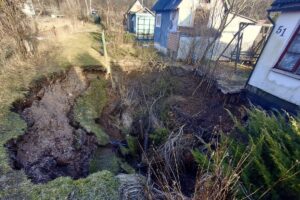 1772284209 644479023 881961761505