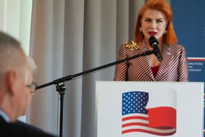 1631024470 mosbacher