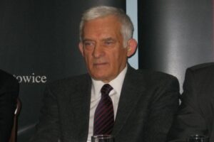Jerzy buzek kongres KAJ