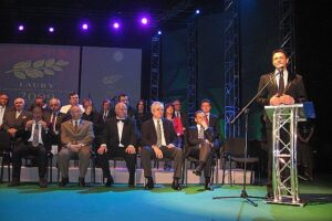 Laury ibisz 2010