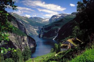 Geirangerfjord slowtrav com