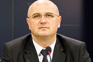 Marcinkiewicz bogdan europosel arc
