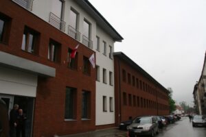 Solidarnosc budynek 000 bar