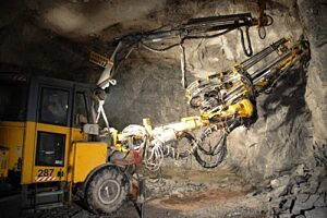 Underground mine diavik ca