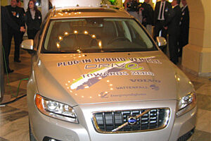 Volvo hybryda kaj