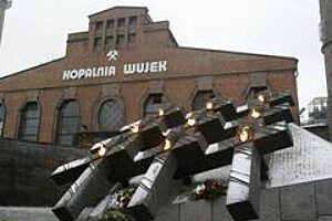 Wujek pomnik ARC