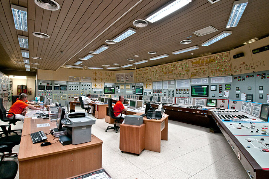 1329206869 jas 0224 bd 3 2